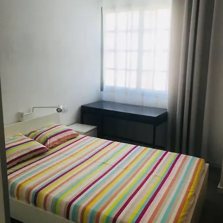 Apartamento Modern Renovated 2 Bdrm - Canteras